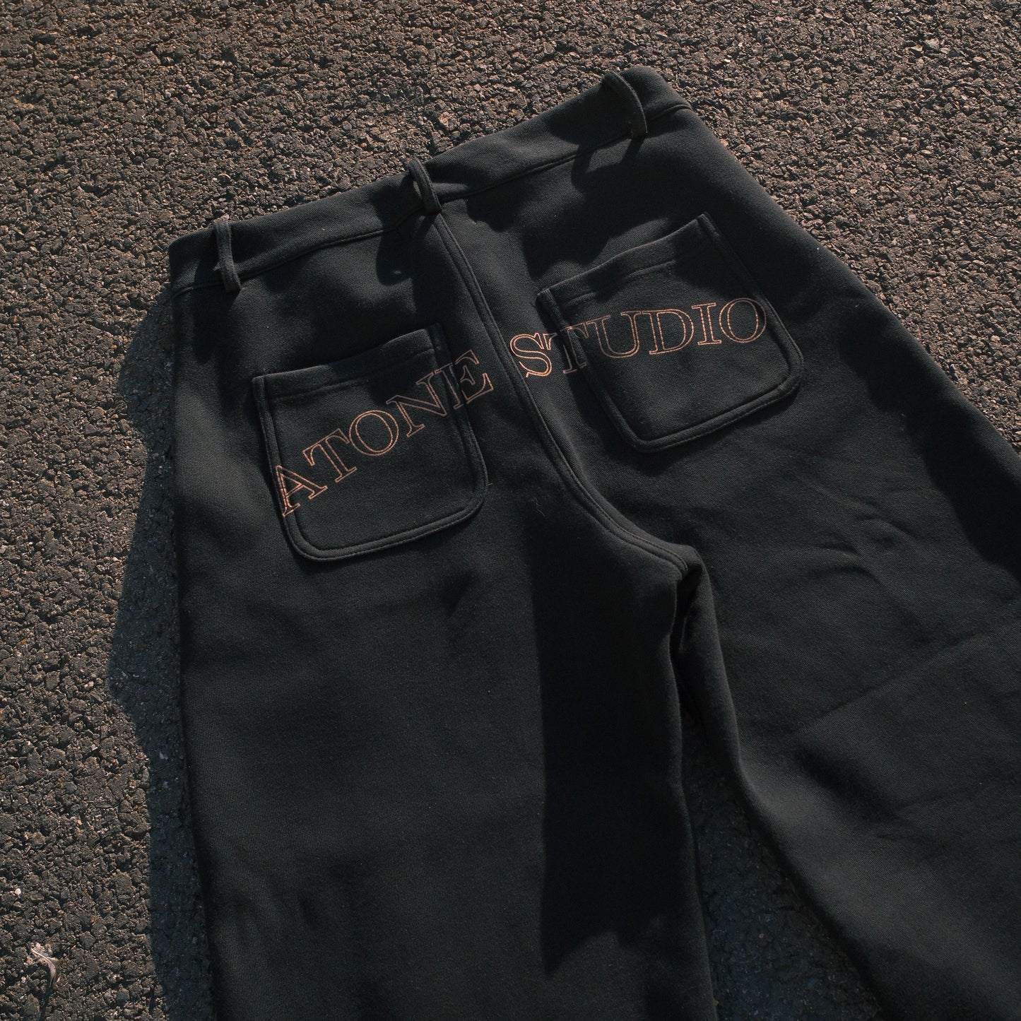 ATONE STUDIO HEAVYWEIGHT TRACKPANTS