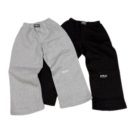 ATONE STUDIO BAGGY SWEATPANTS