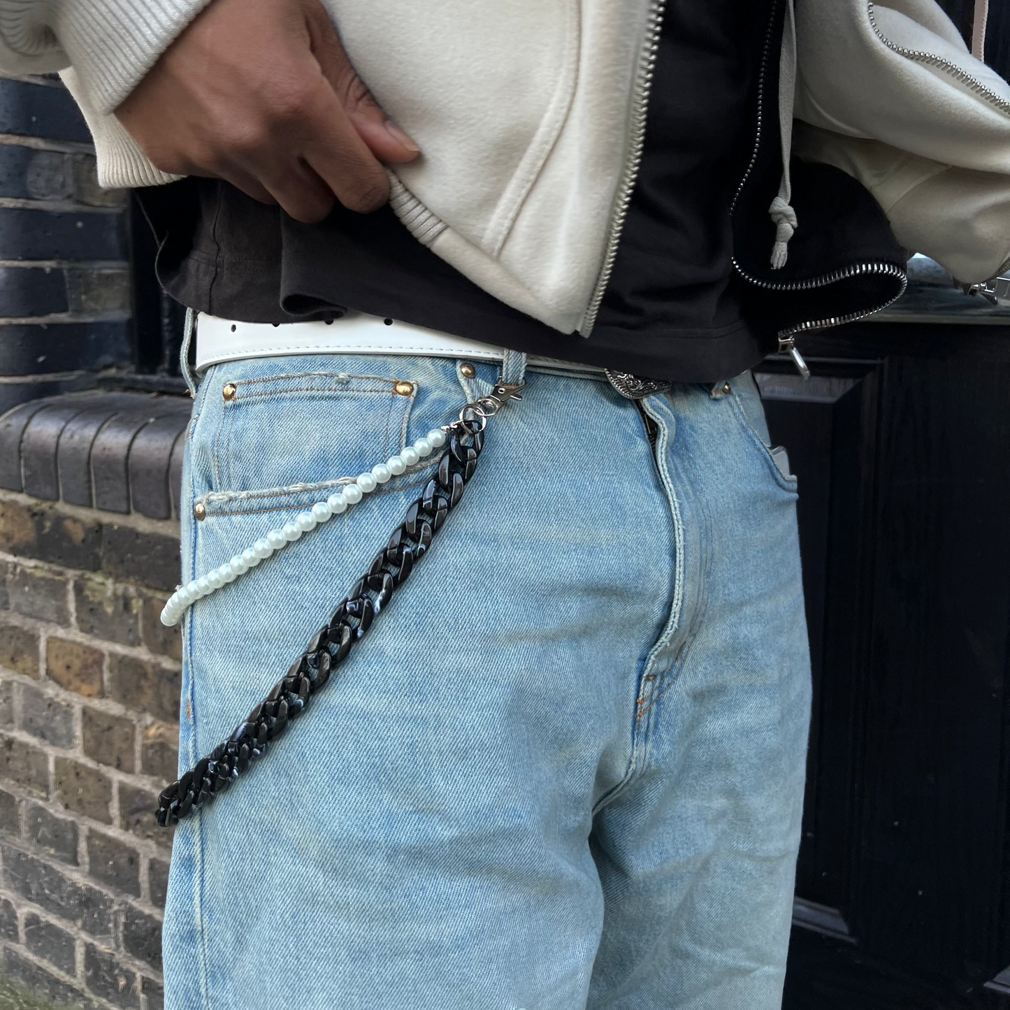 CUBAN PEARL WALLET CHAIN