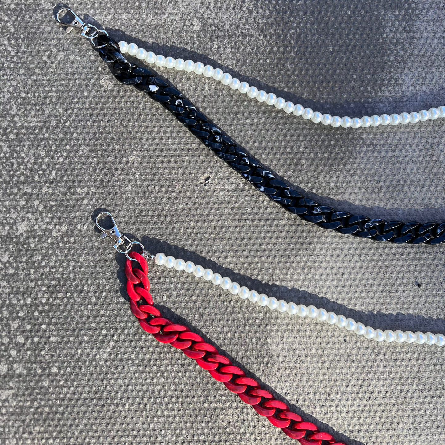 CUBAN PEARL WALLET CHAIN