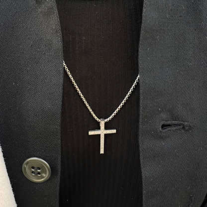 CROSS DIAMOND PENDANT