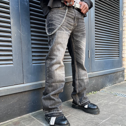 WASHED FLARED RAW-EDGE JEANS